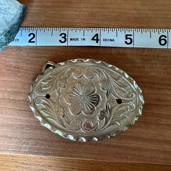 Floral Belt Buckle - Western Wear Cowboy Cowgirl Silver - Unisex - Picture 4 of 5